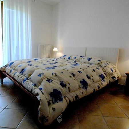 Poggio Degli Olivi Guest House Saturnia Room photo