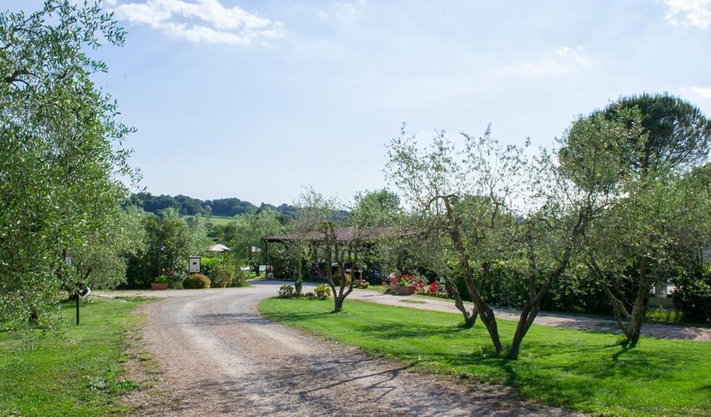 Poggio Degli Olivi Guest House Saturnia Exterior photo